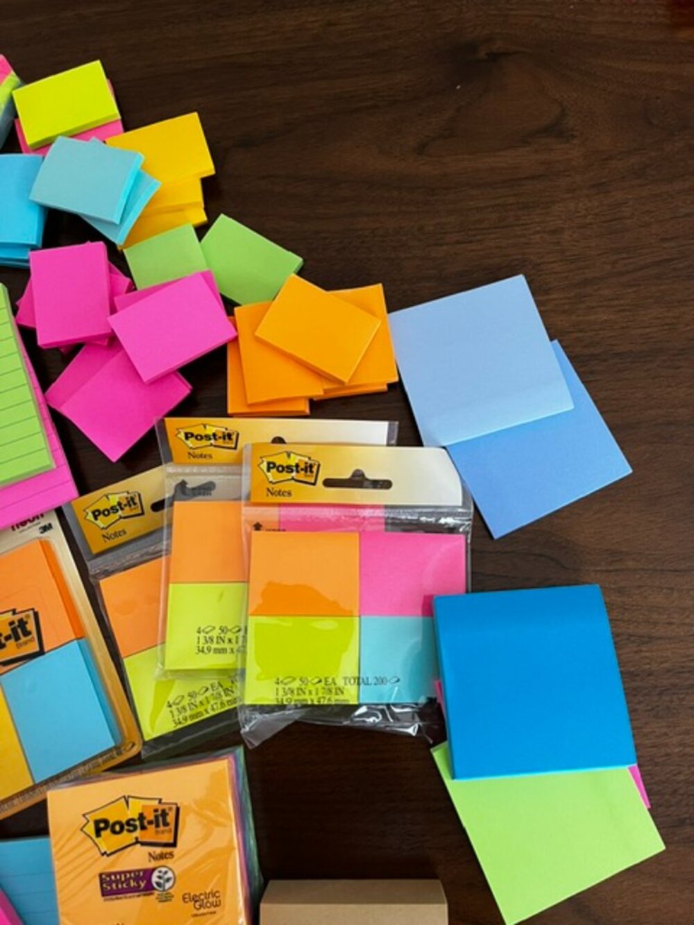 Post-It Note Bundle 1 Assorted Sizes - Picture 3 of 4